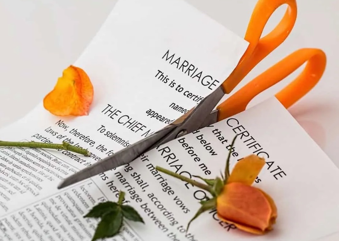 For A Struggling Mother: New Mexico Land of Entrapment A Commentary by Jena Matise