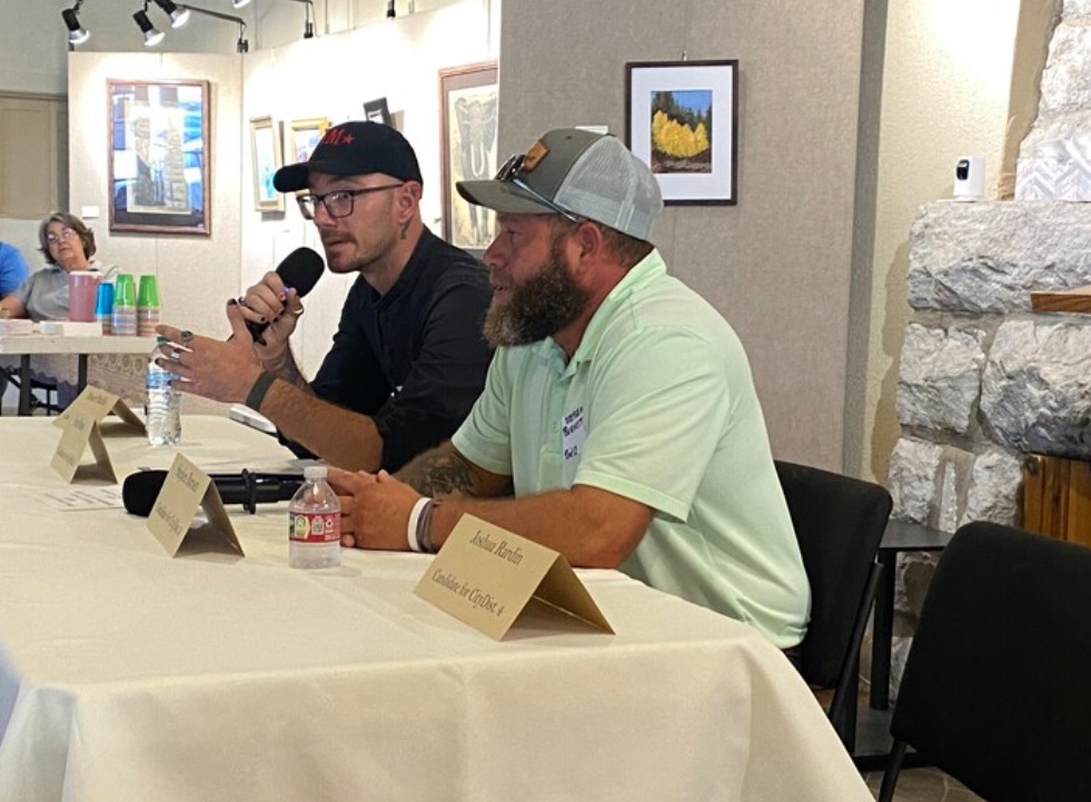 District 2 City Commission Race: Incumbent Burnett Faces Challenge from Reformer Ross in Battle for Alamogordo’s Future