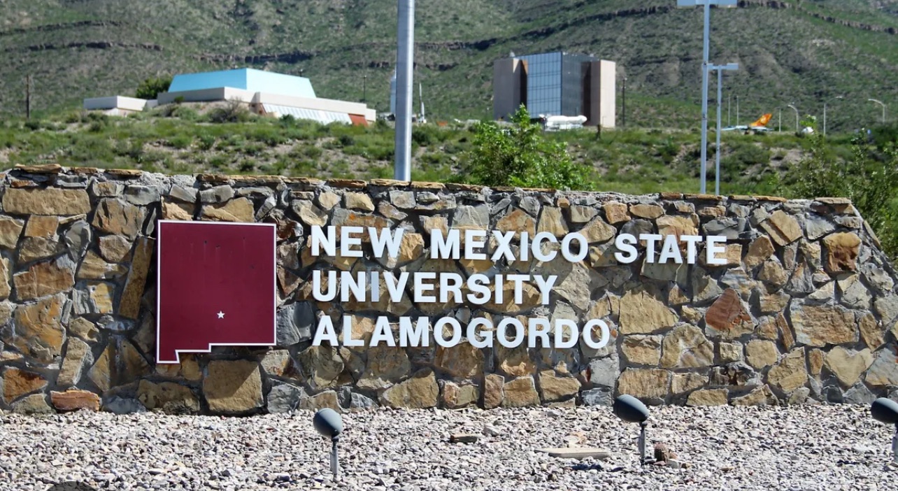 New Mexico College Enrollment Rises for Fourth Straight Year, Outpacing National Growth